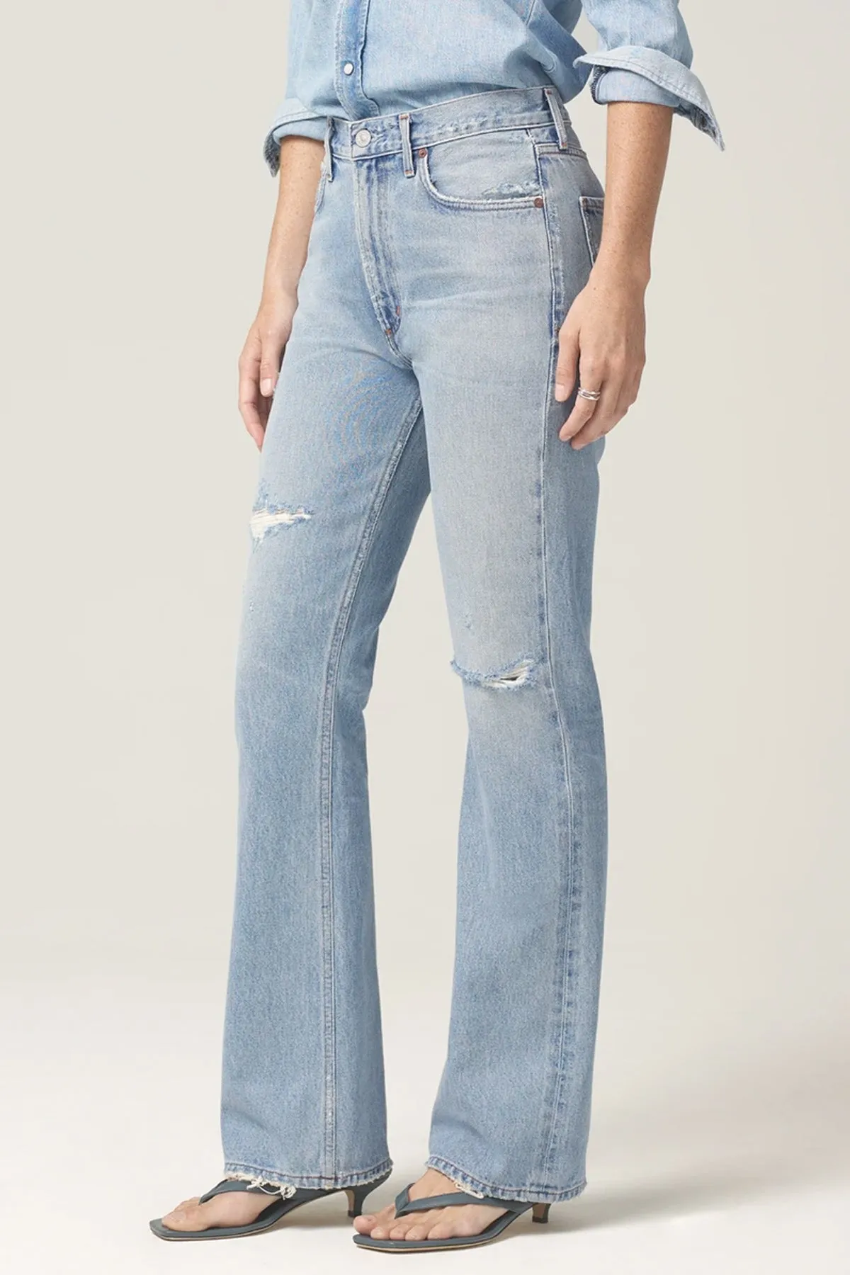 Citizens of Humanity - Libby Relaxed Bootcut Jeans in Seventeen