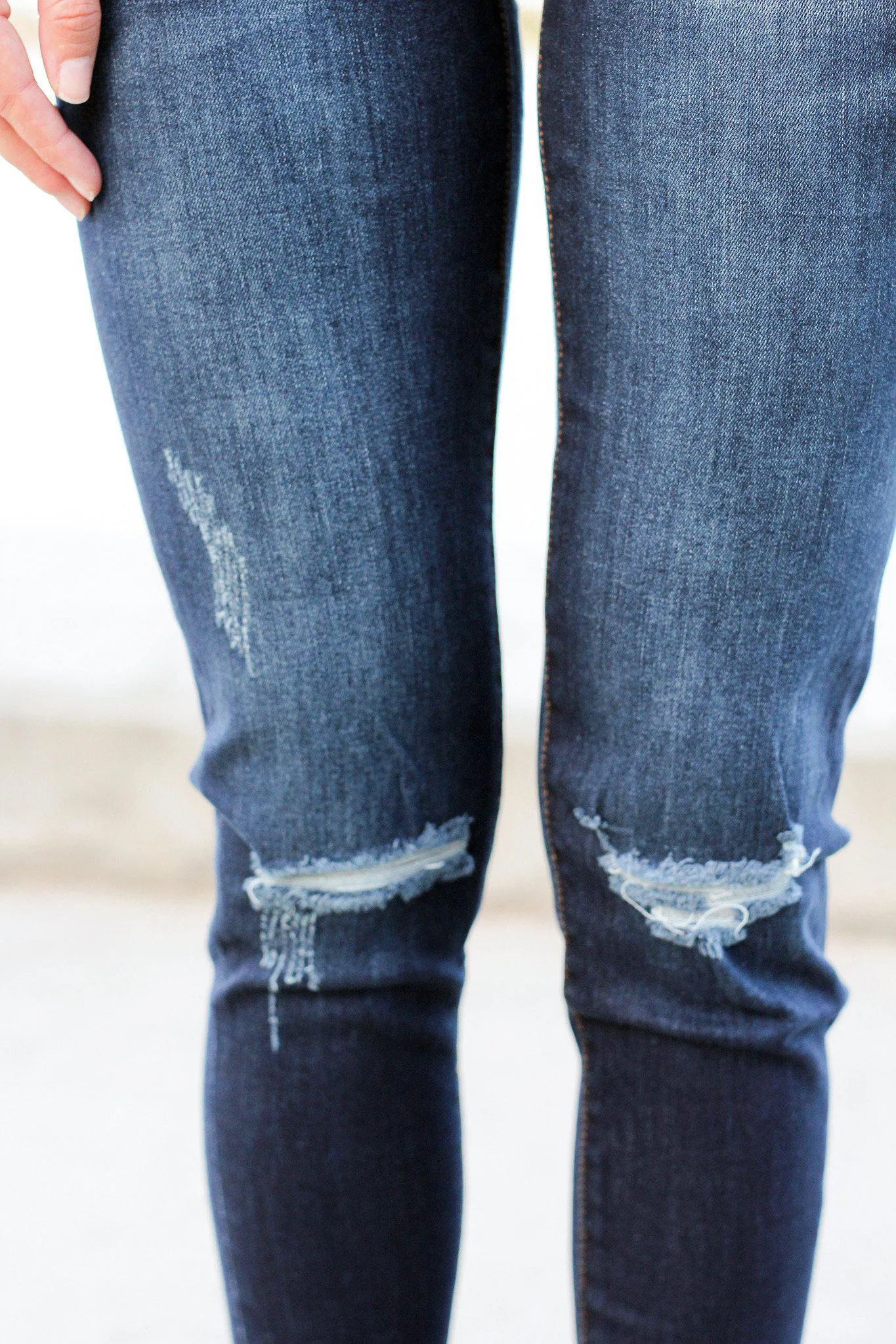 Dark Distressed Cropped Jeans