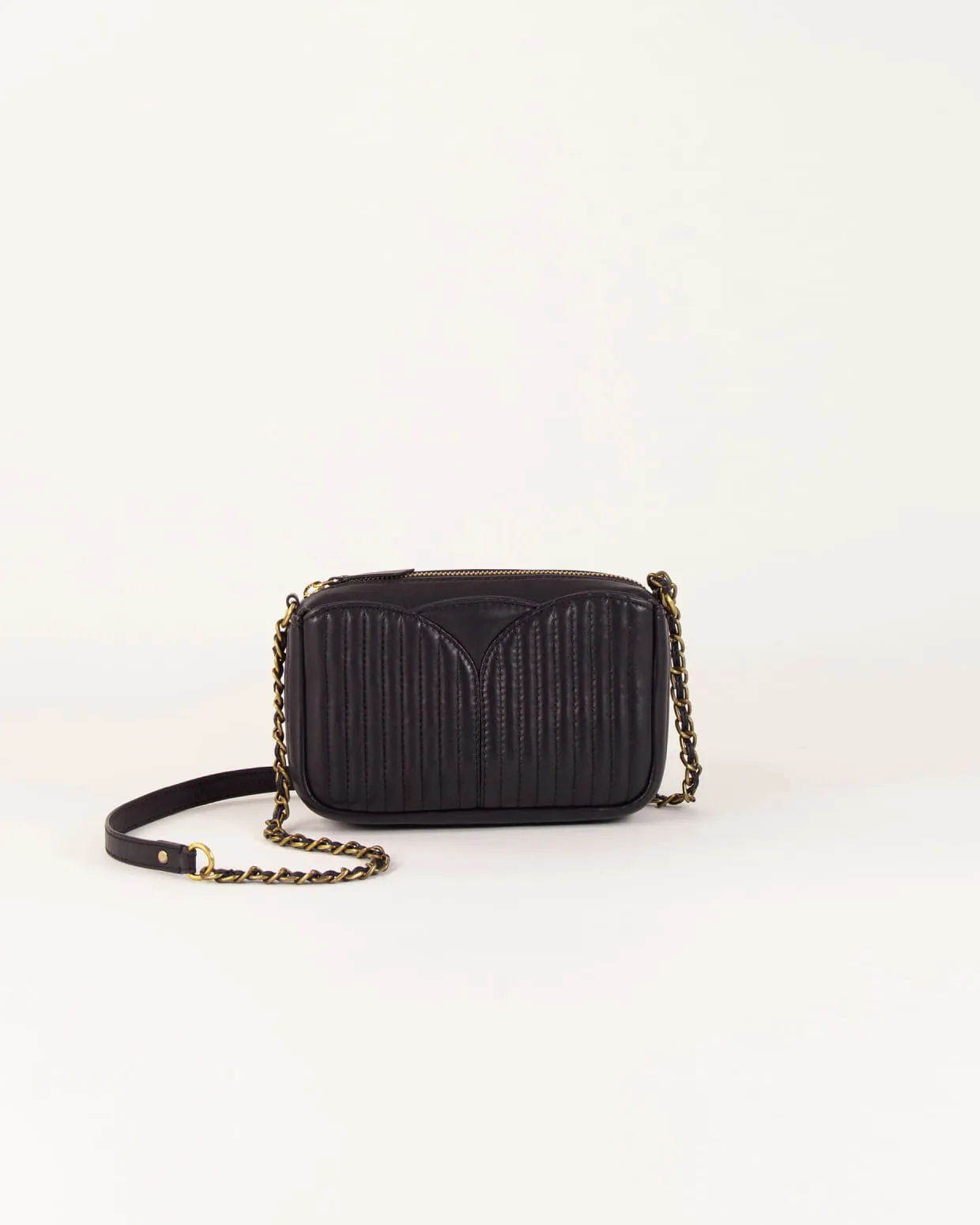 Divinou Bag in Black