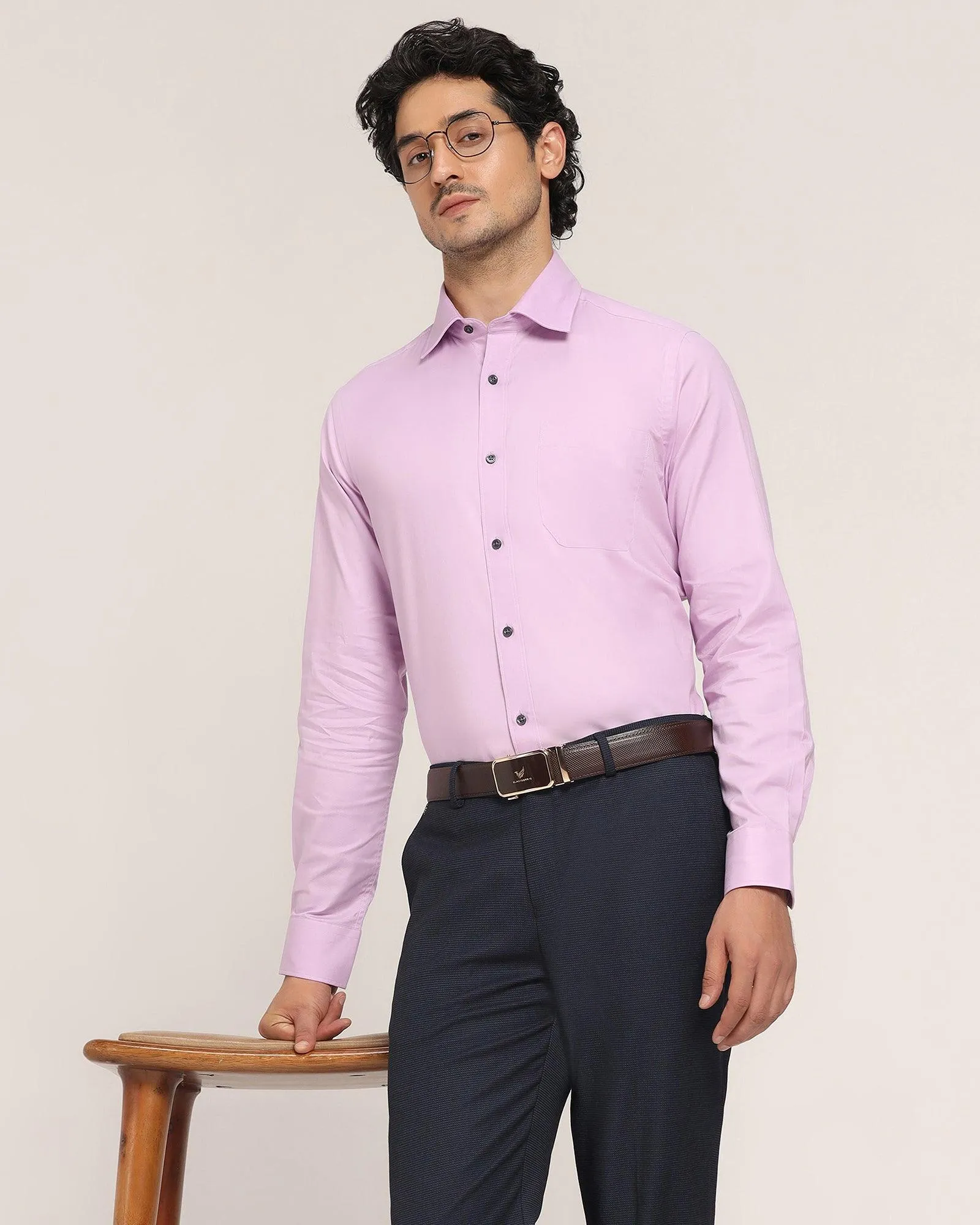 Formal Lilac Solid Shirt - Vetro