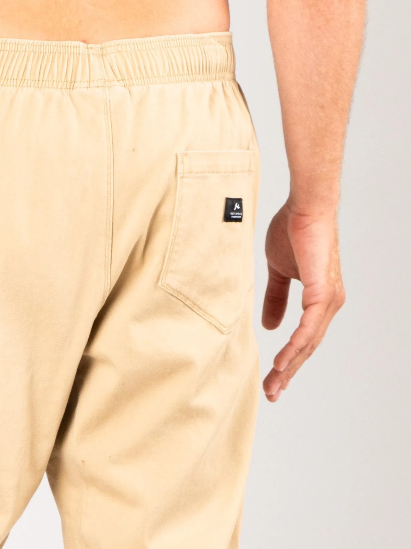 Hook Out Elastic Pant - Cornstalk