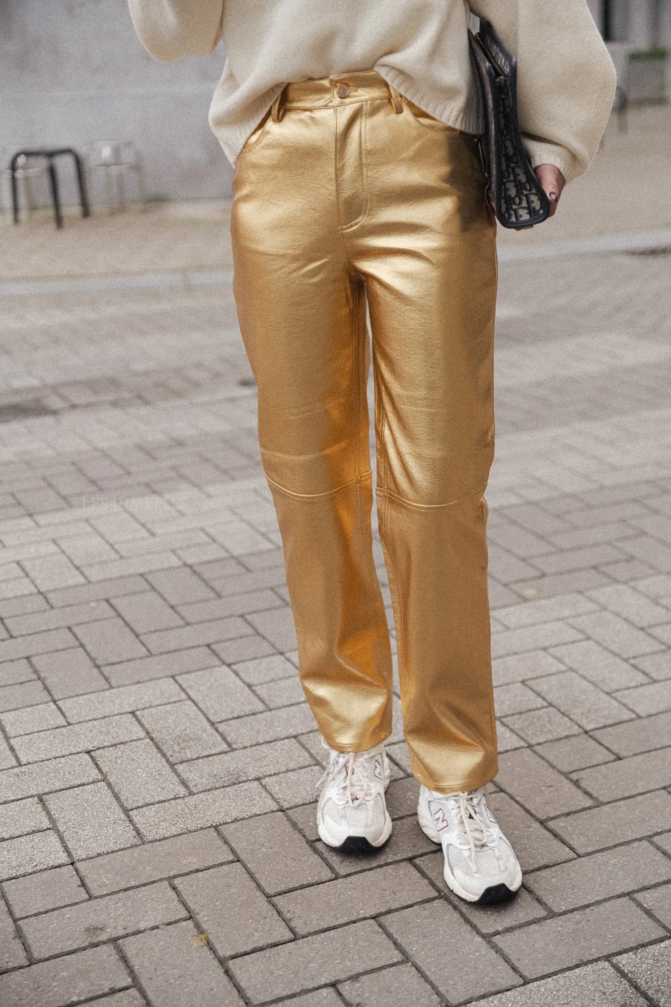 Oona PU trousers gold