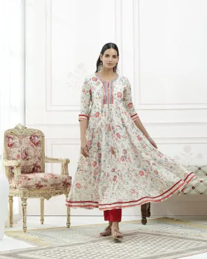 Organza Floral Printed Kurta Set With Emb At Neck