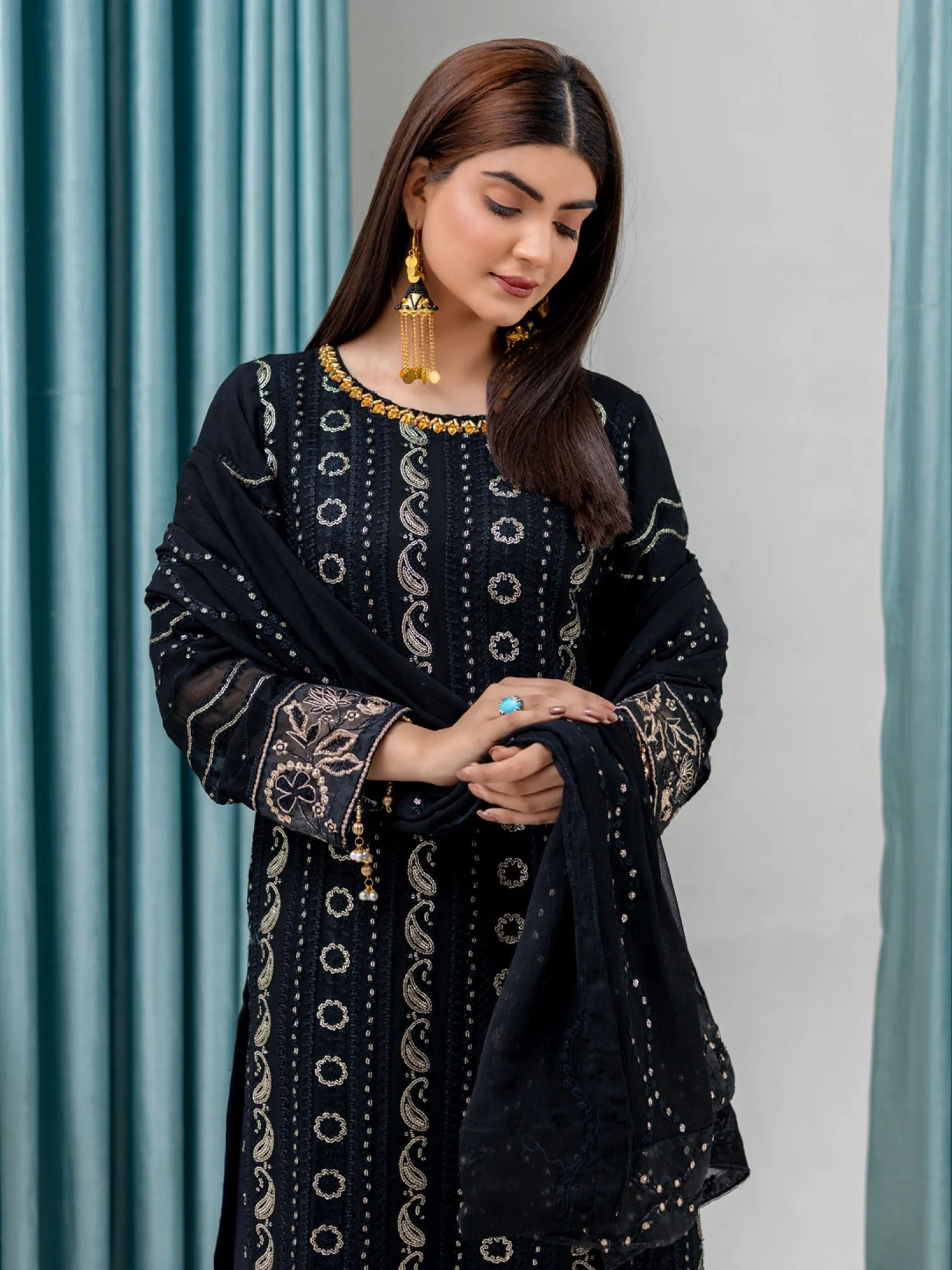 Rangz Luxury Embroidered Chiffon Suit - Black