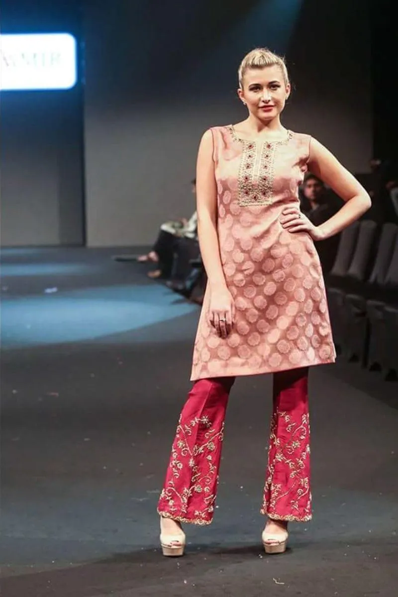 Sadia Aamir - Cherry pink - Pink - Chiffon & Silk - 2 Piece