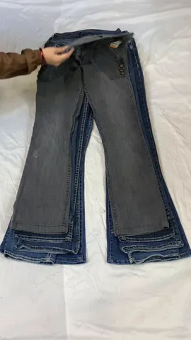 Throwback Vibes: Classic Y2K Flared Denim (GRV-10-264)