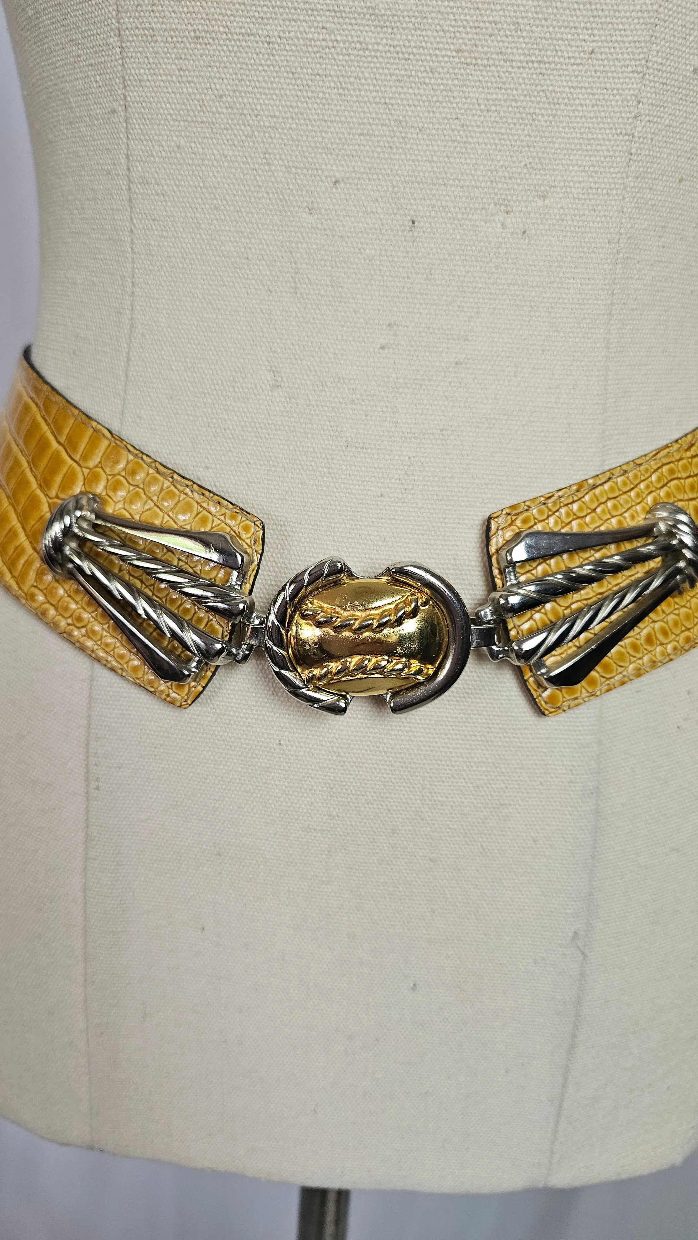 Vintage solid gold & silver buckle croc Embossed belt made in Italy